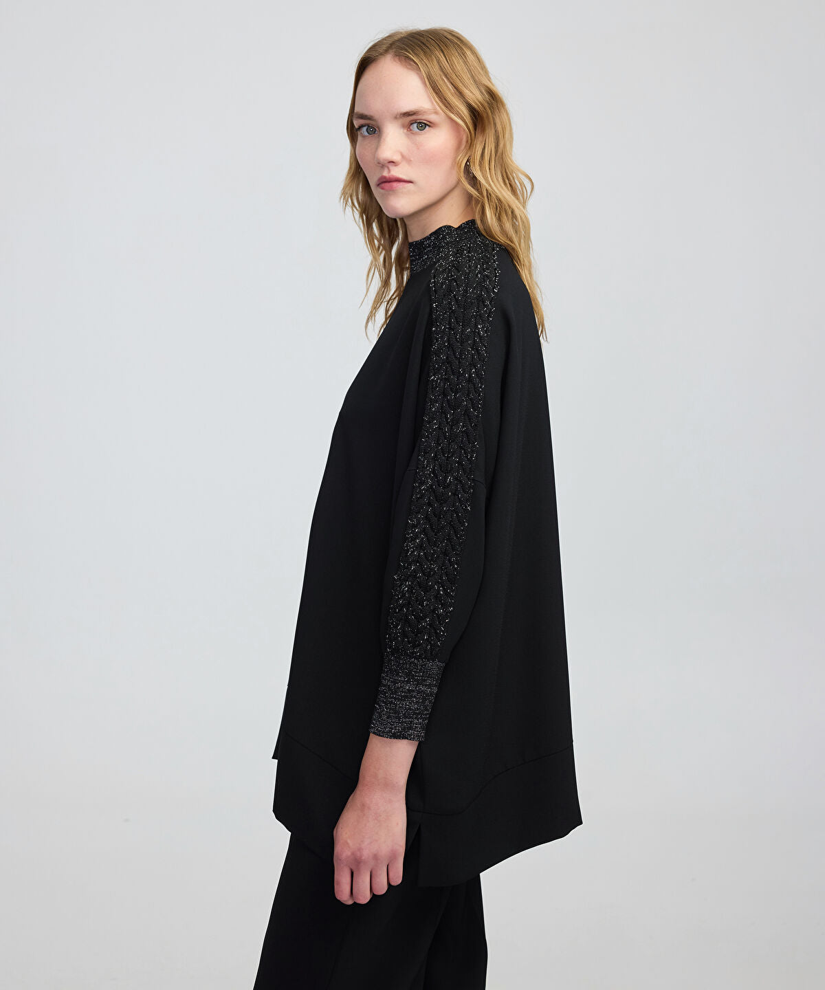 Zoomed Mixed Blouse