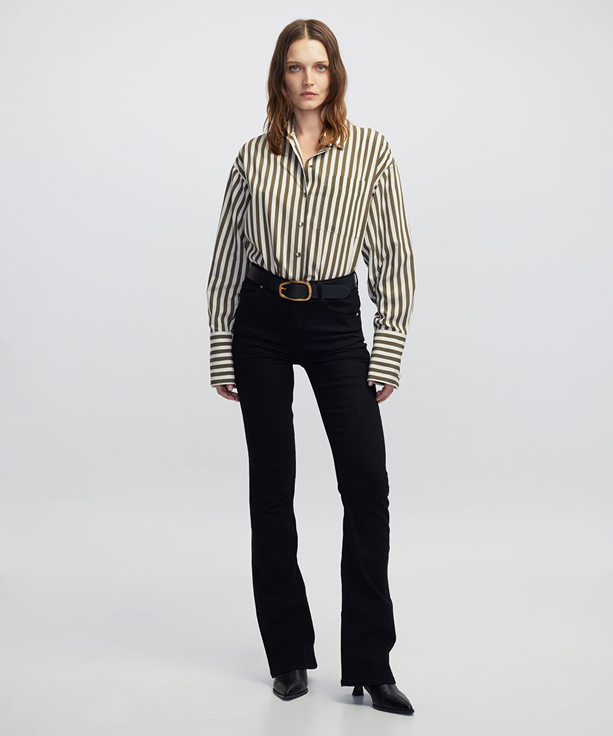 Zoomed Flare Jeans