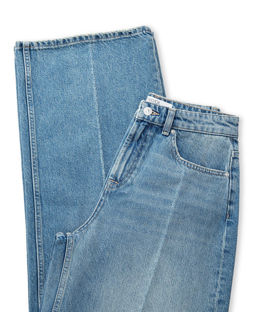 Wide-Leg Jeans