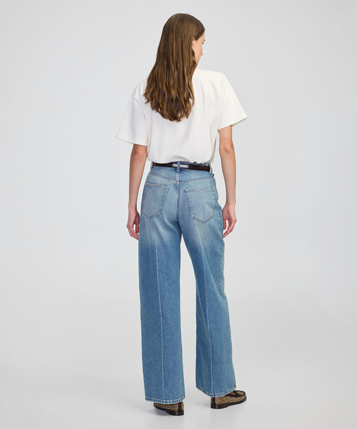 Zoomed Wide-Leg Jeans