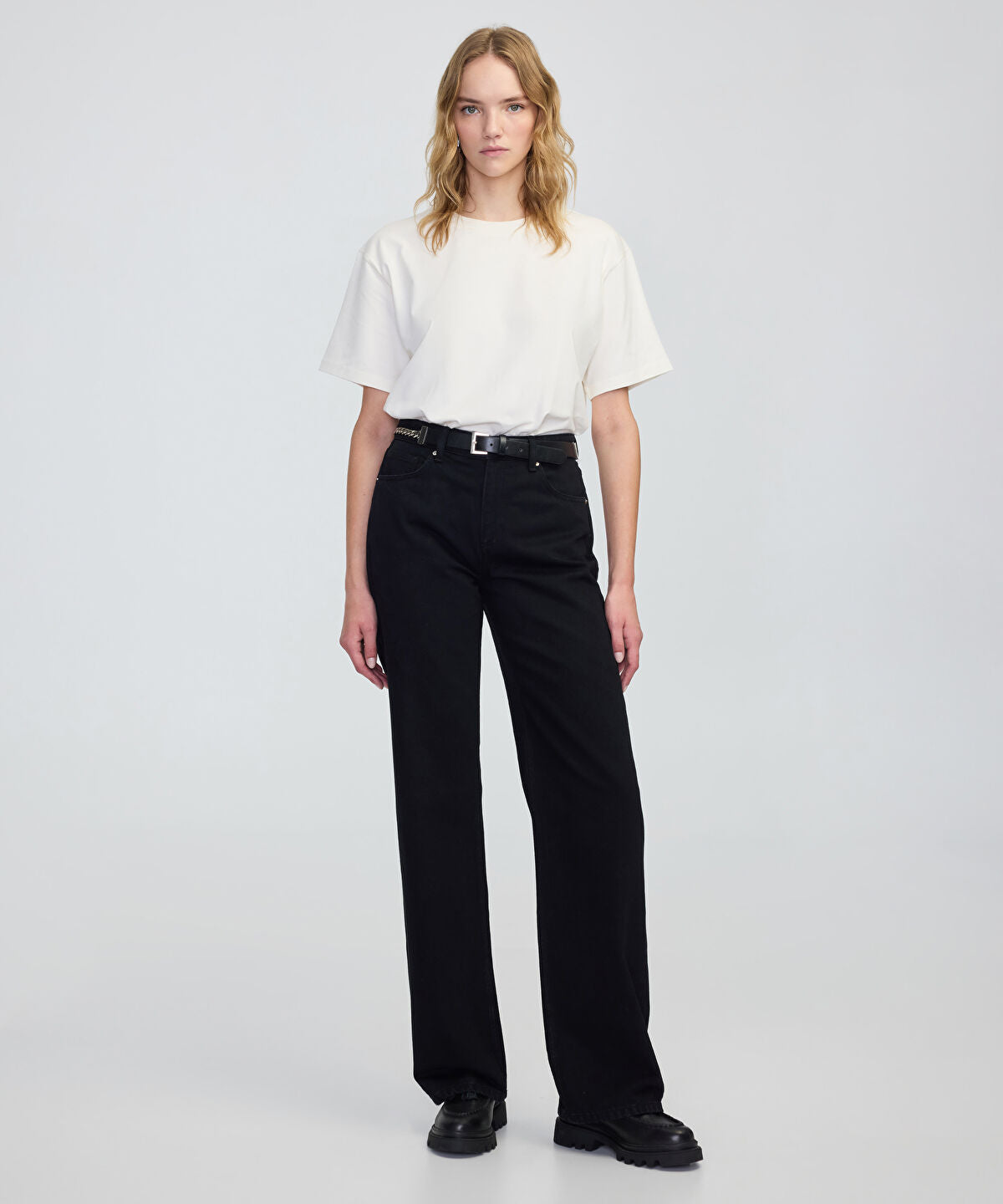 Belted Wide-Leg Jeans