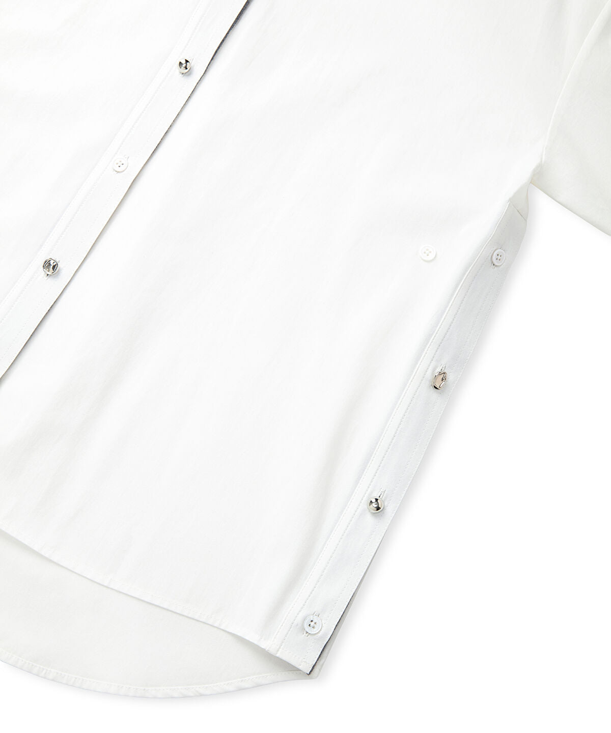 Poplin Shirt with Mixed Buttons
