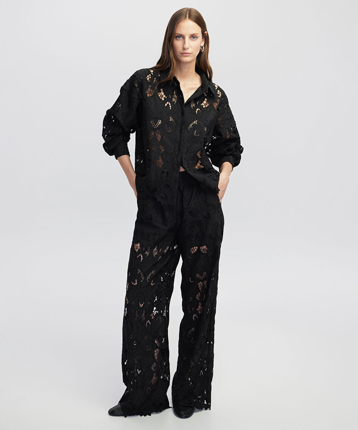Zoomed Broderie Anglaise Shirt