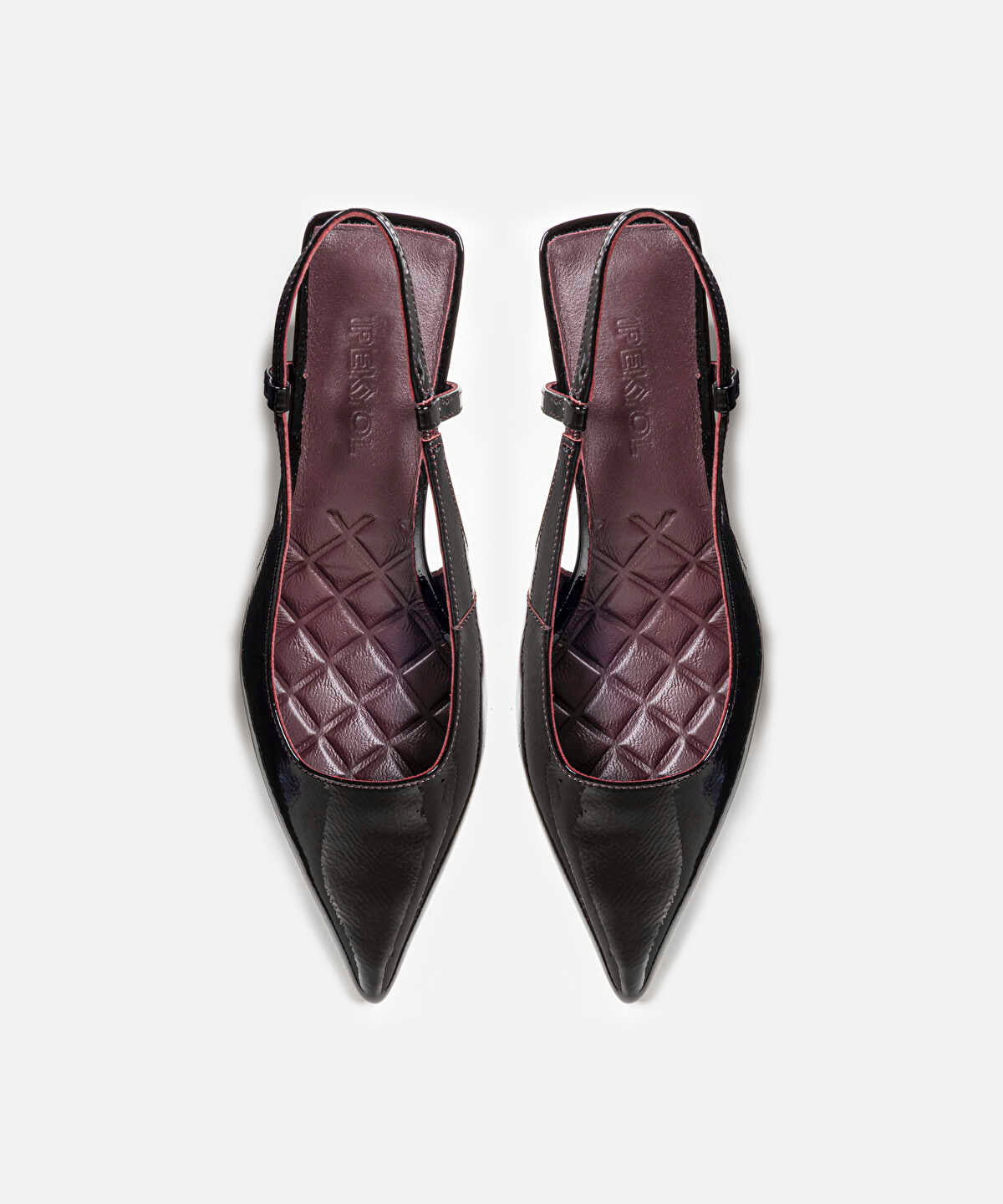 Zoomed Leather Shoes with Geometric Heels
