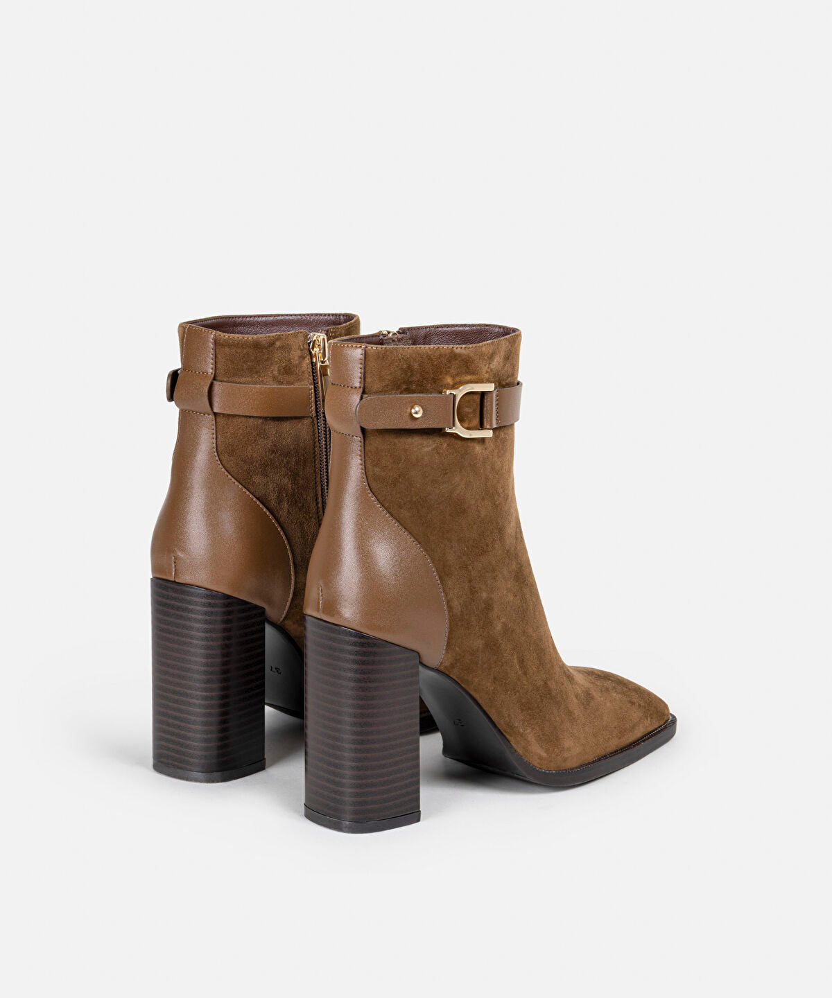 Zoomed BOOTS