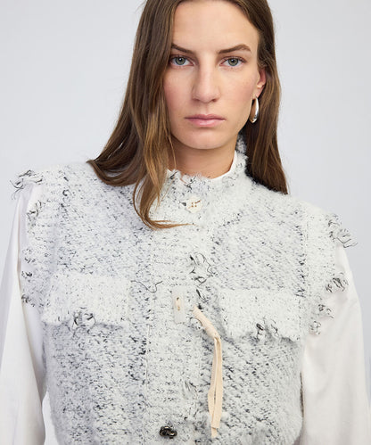 KNITWEAR