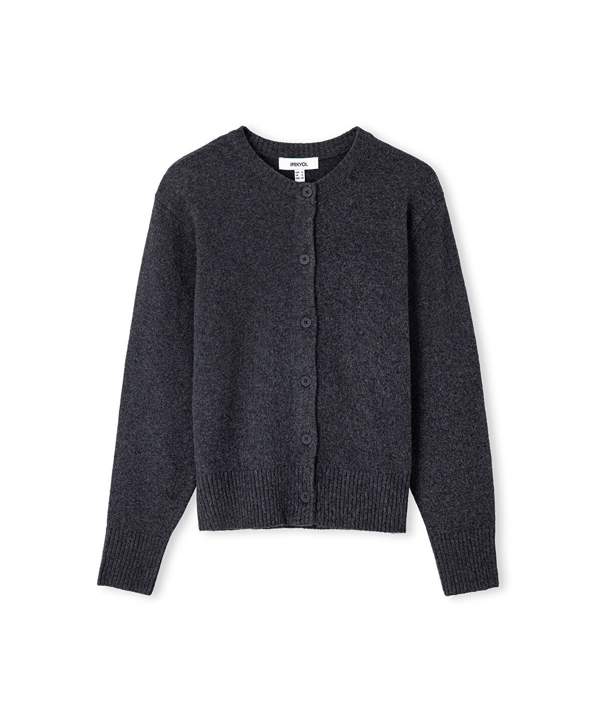 Zoomed KNITWEAR