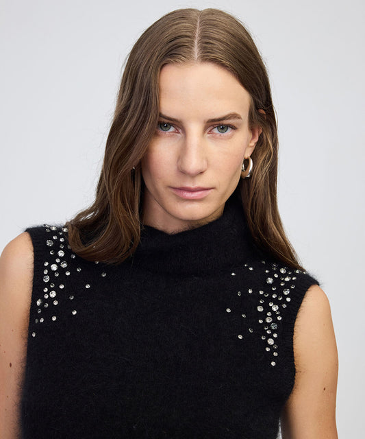 KNITWEAR