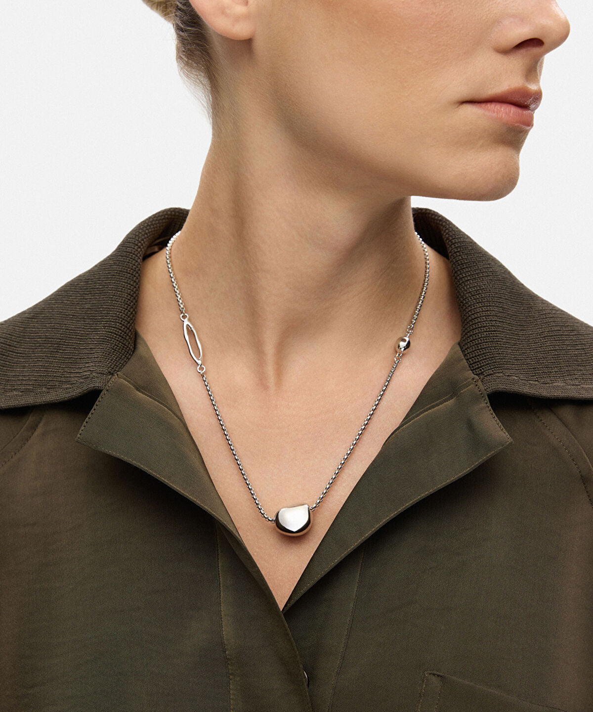Multi-Piece Metal Necklace