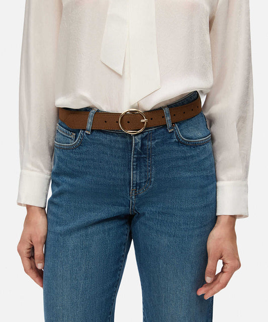 Oval Buckle Belt