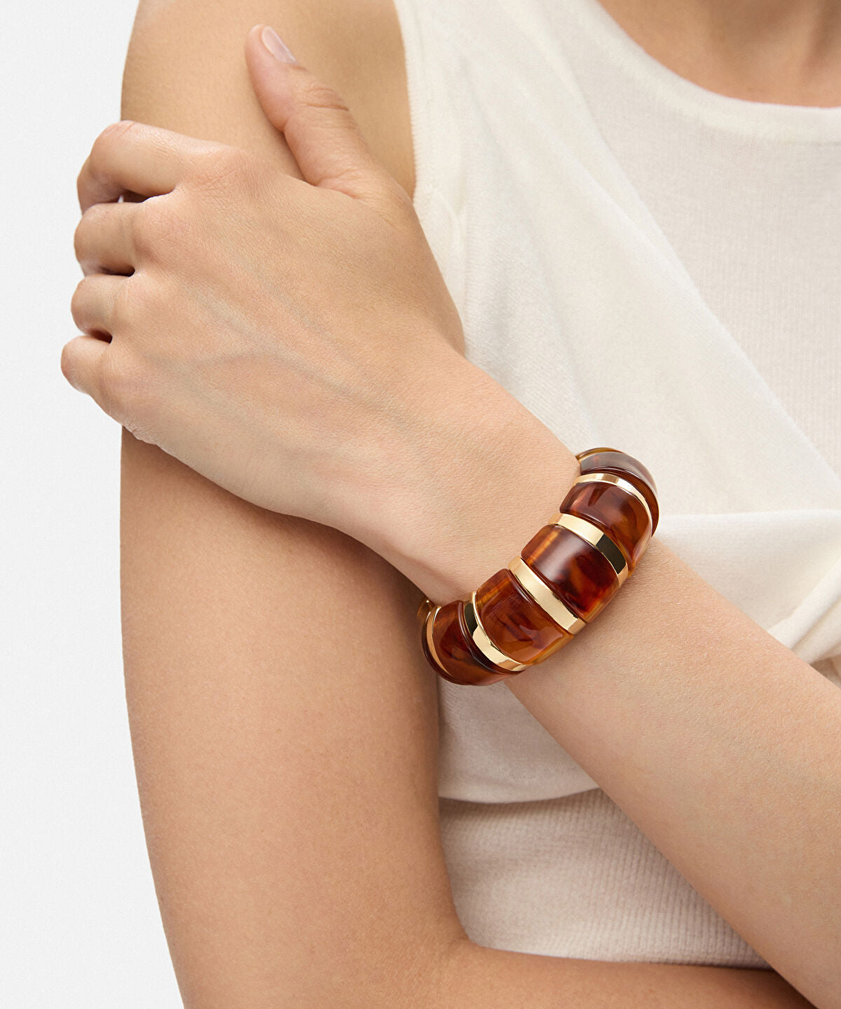 Contrast Resin Bracelet
