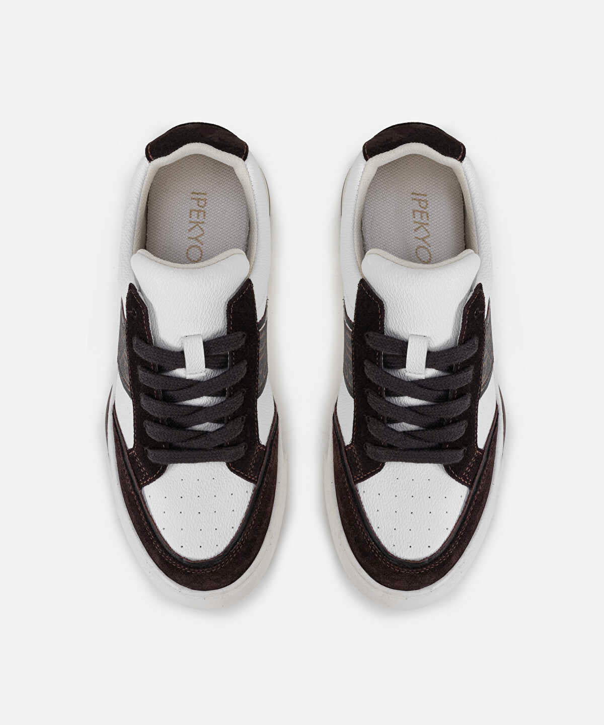 Zoomed Monogram Print Sneakers