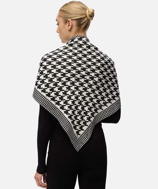 Houndstooth Print Shawl
