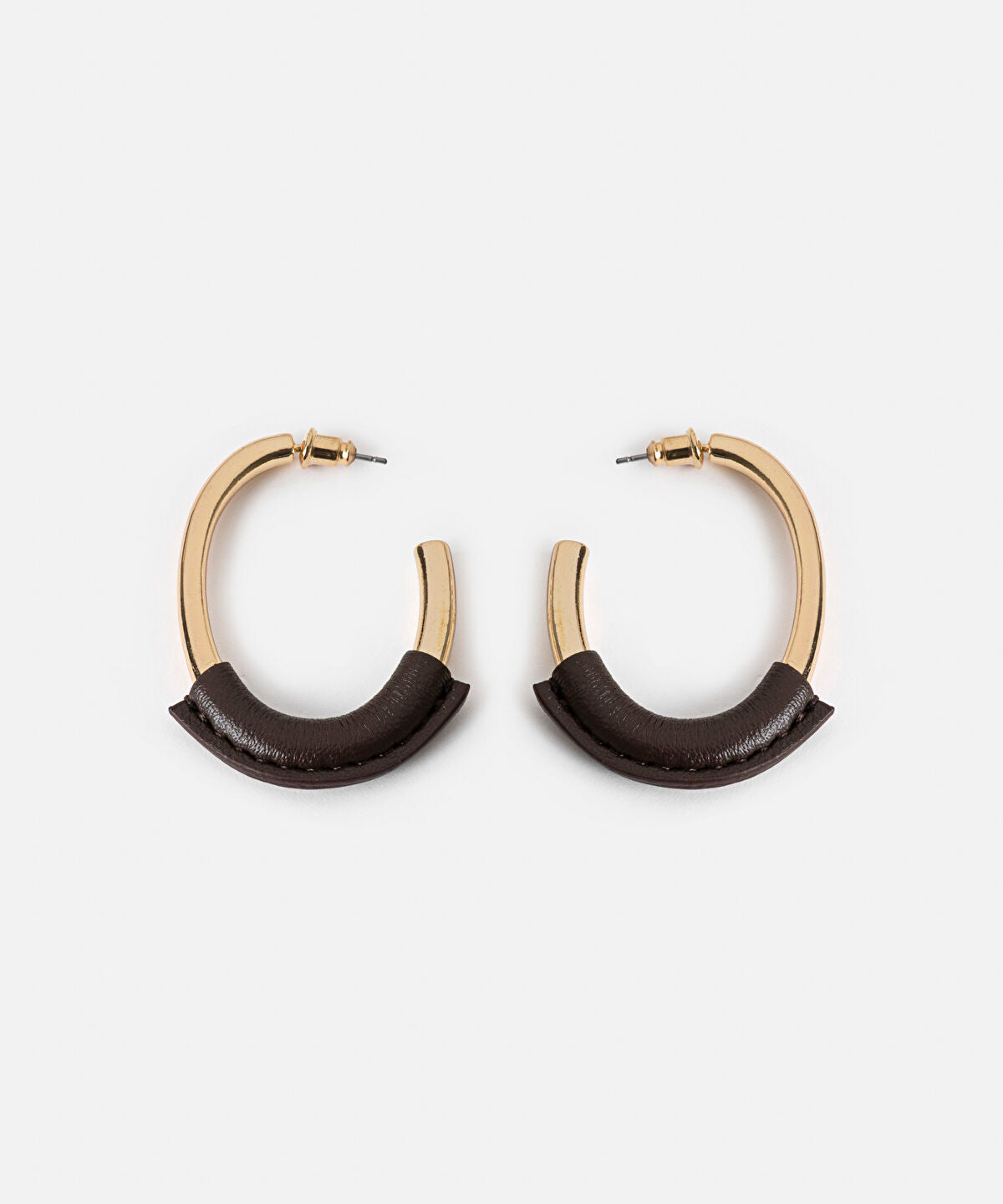 Zoomed Contrast Hoop Earrings