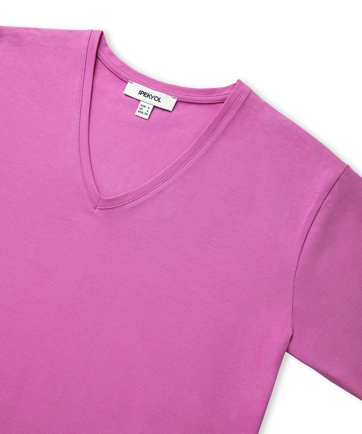 Zoomed V-Neck T-Shirt