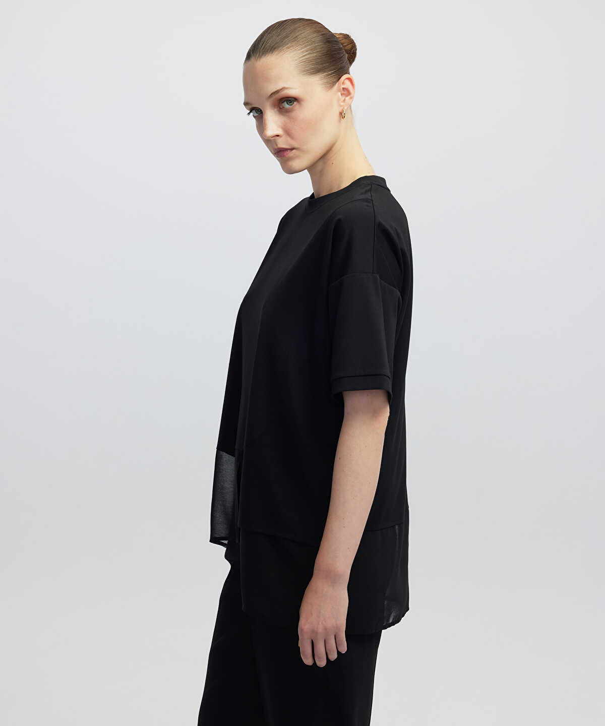Chiffon Trim Asymmetric T-Shirt