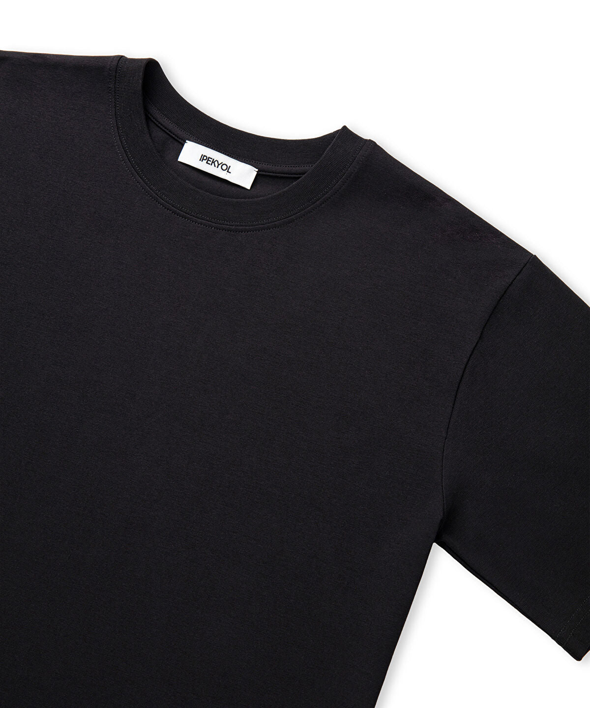 Zoomed Crew Neck Basic T-Shirt
