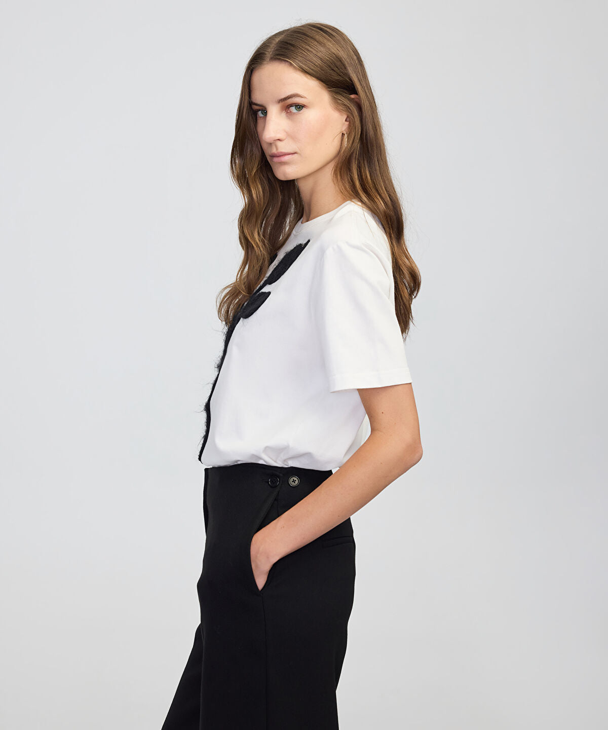 Zoomed Color-Block T-Shirt with 3D Floral Embellishment