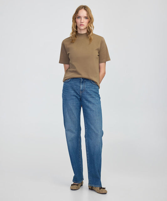 Ribbed Neck T-Shirt