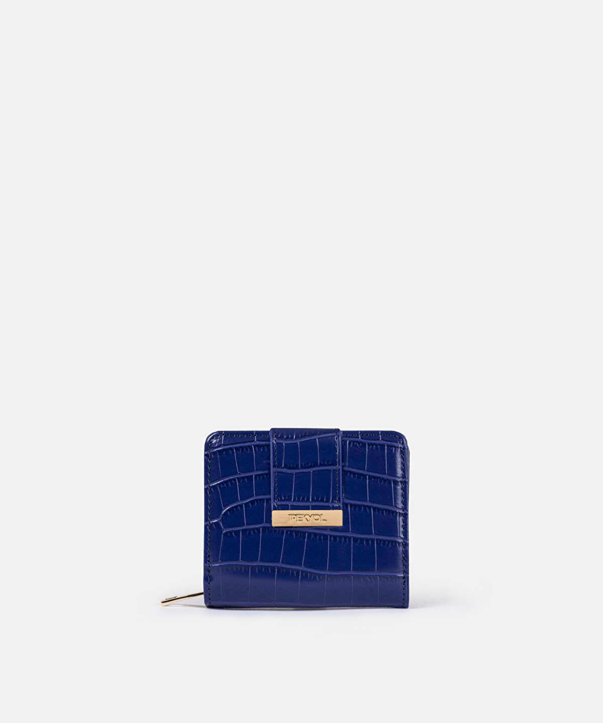 Zoomed Croc-Effect Wallet