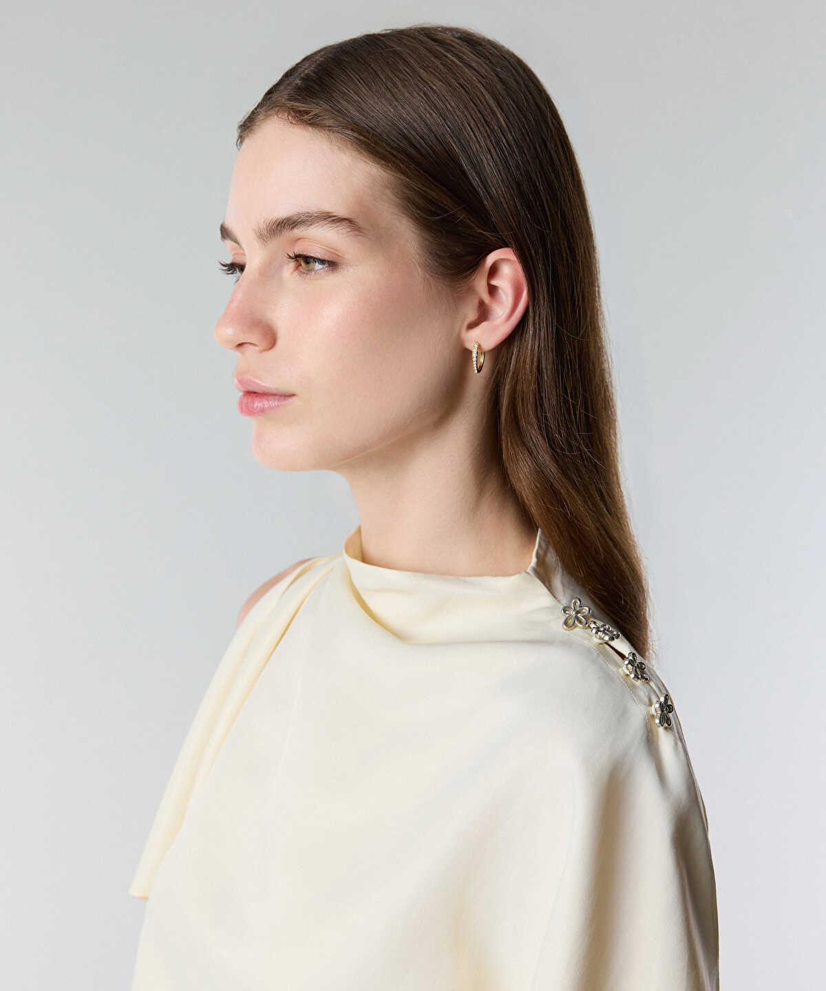 Zoomed Embellished Asymmetric Dress