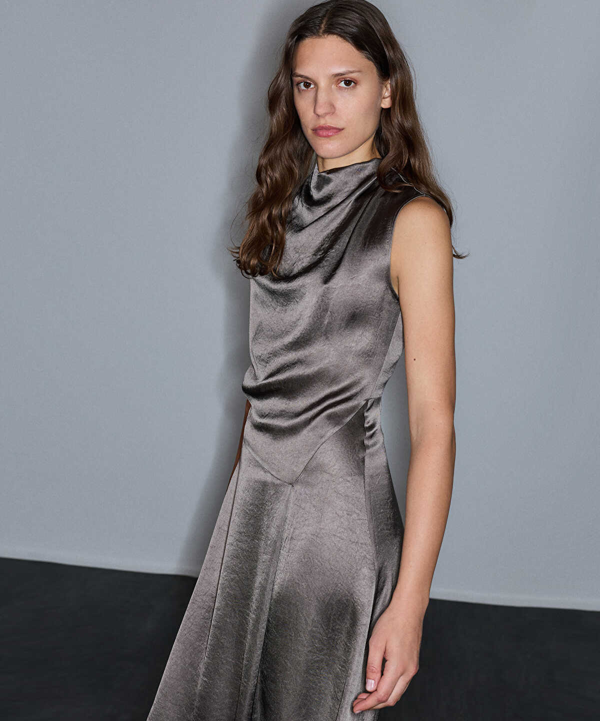 Zoomed Cowl-Neck Midi Dress