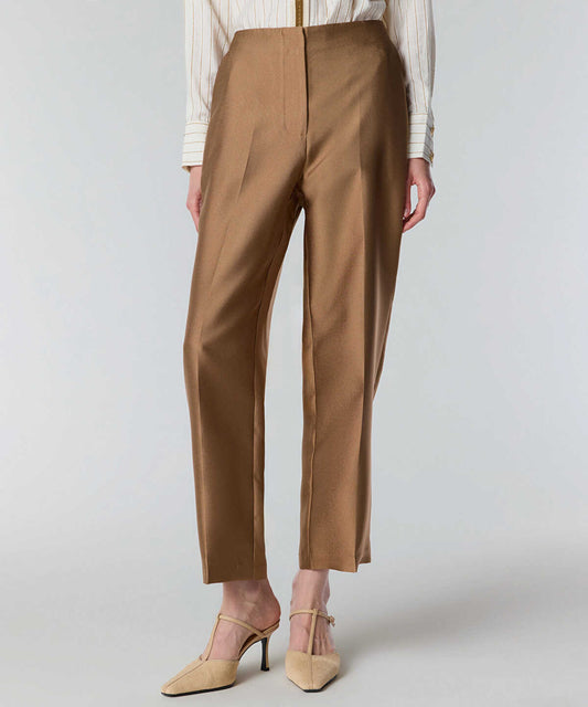 Carrot Fit Trousers