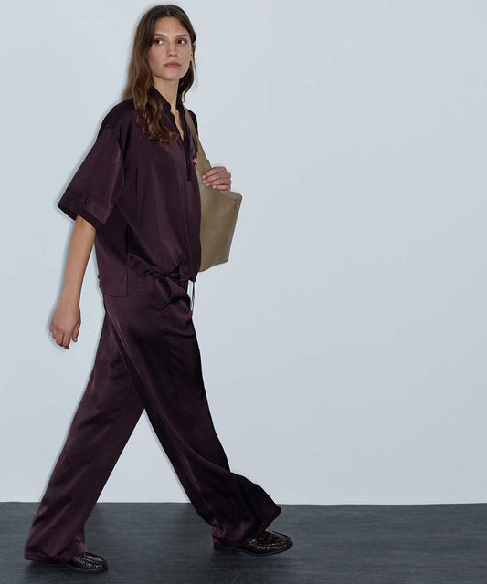 Elastic-Waist Shiny Trouser