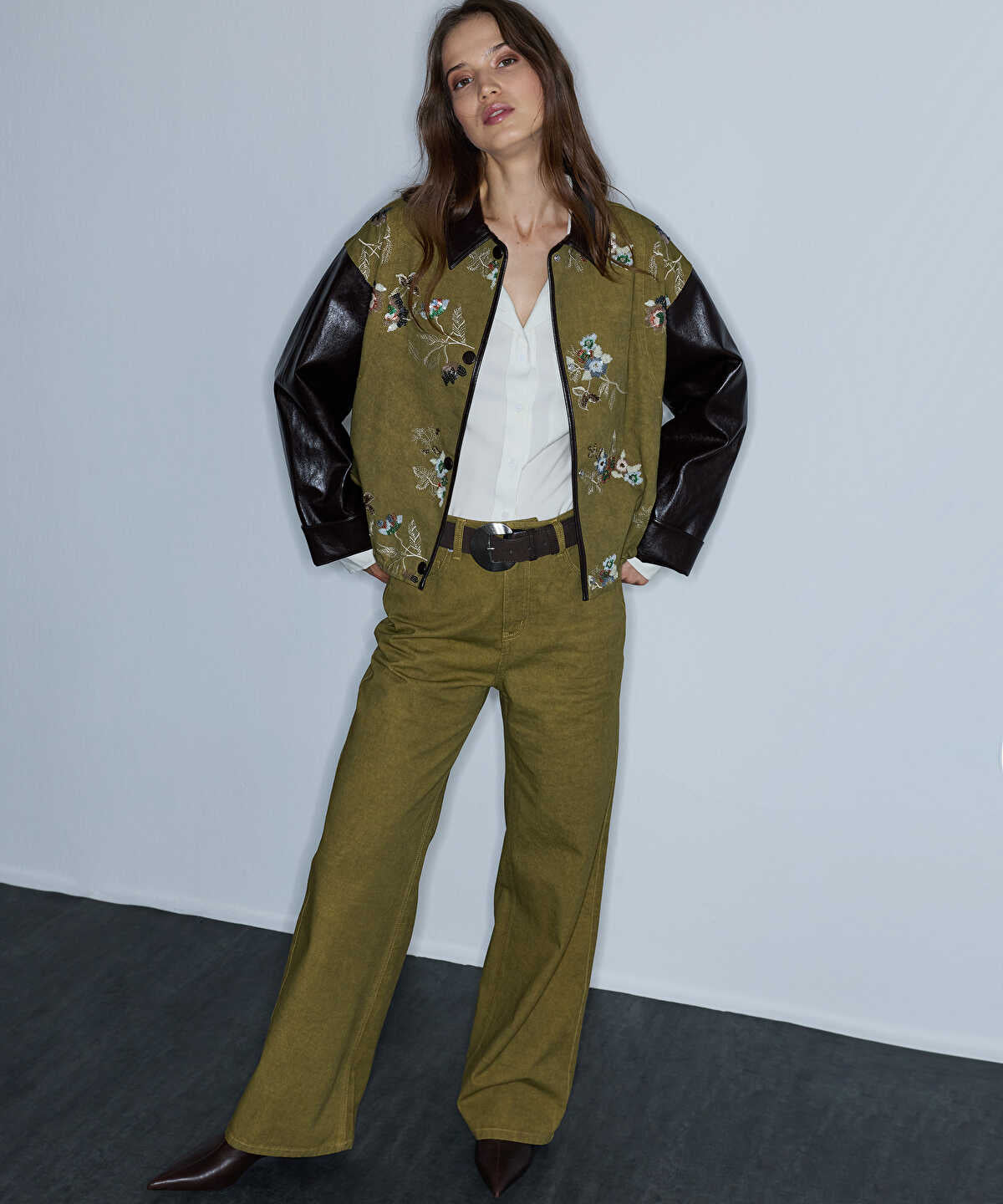 Zoomed Non-Denim Trousers