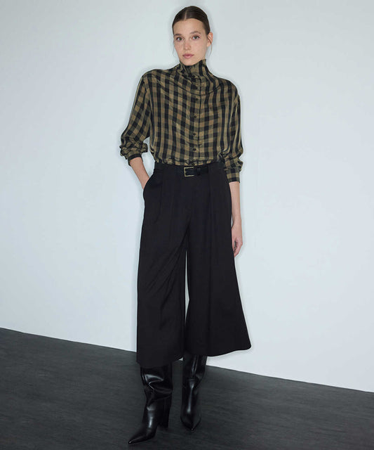 Belted Palazzo Bermuda Trousers