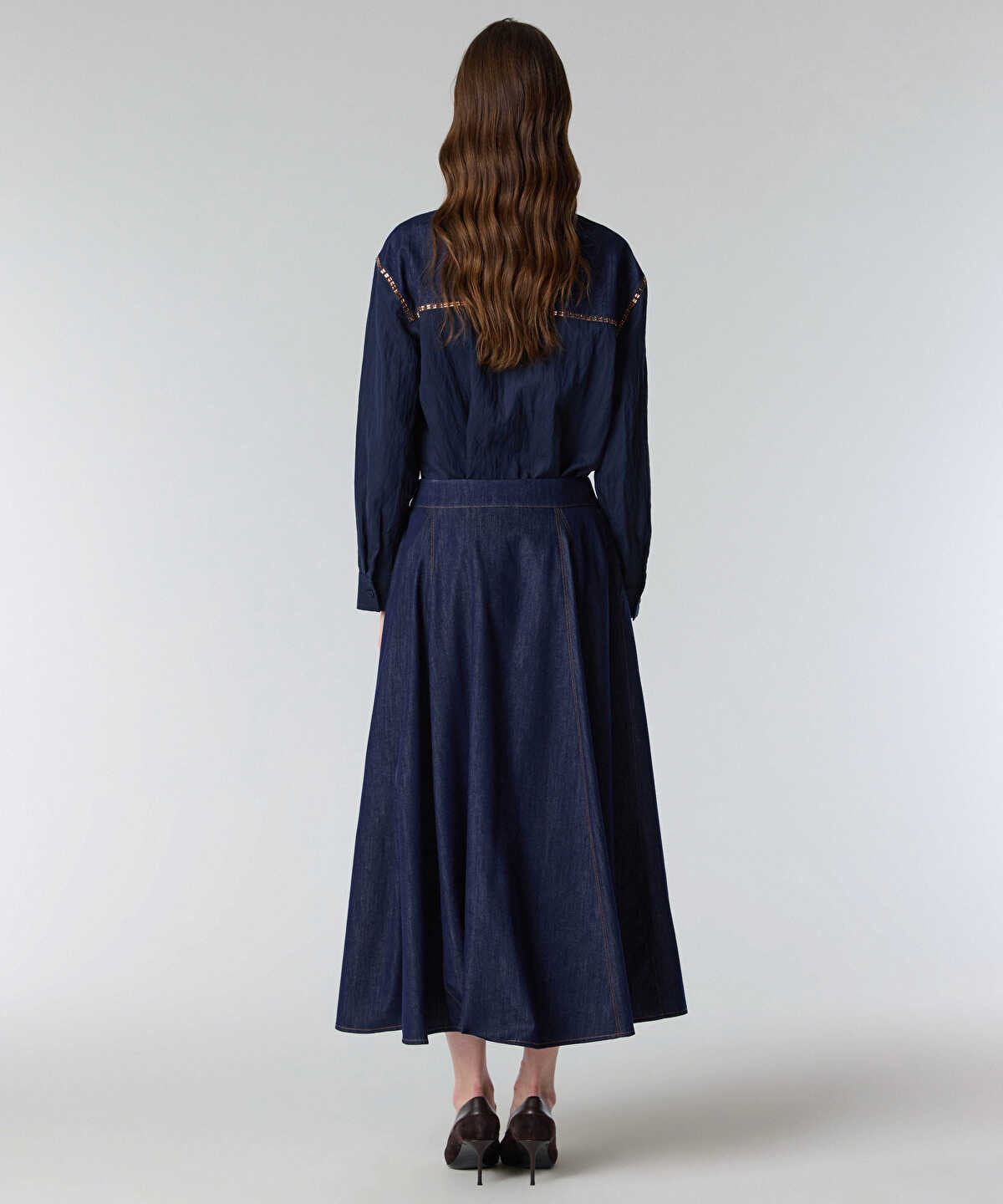 Zoomed Midi Denim Skirt