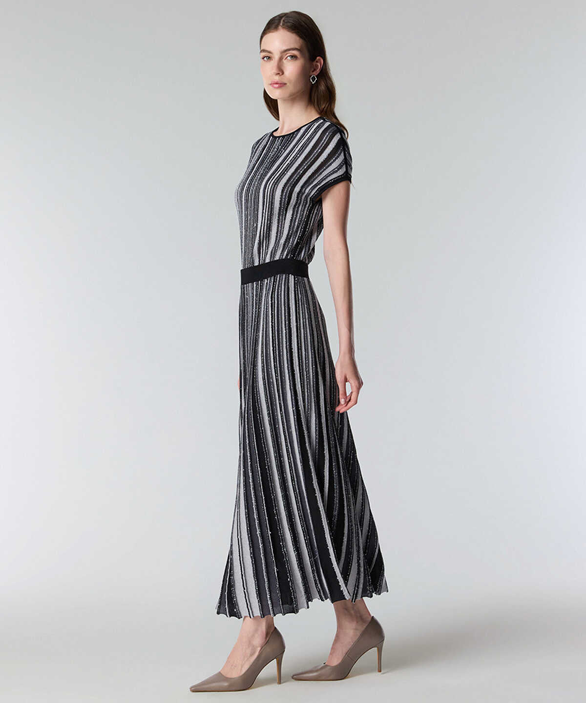 Zoomed Jacquard Knit Skirt