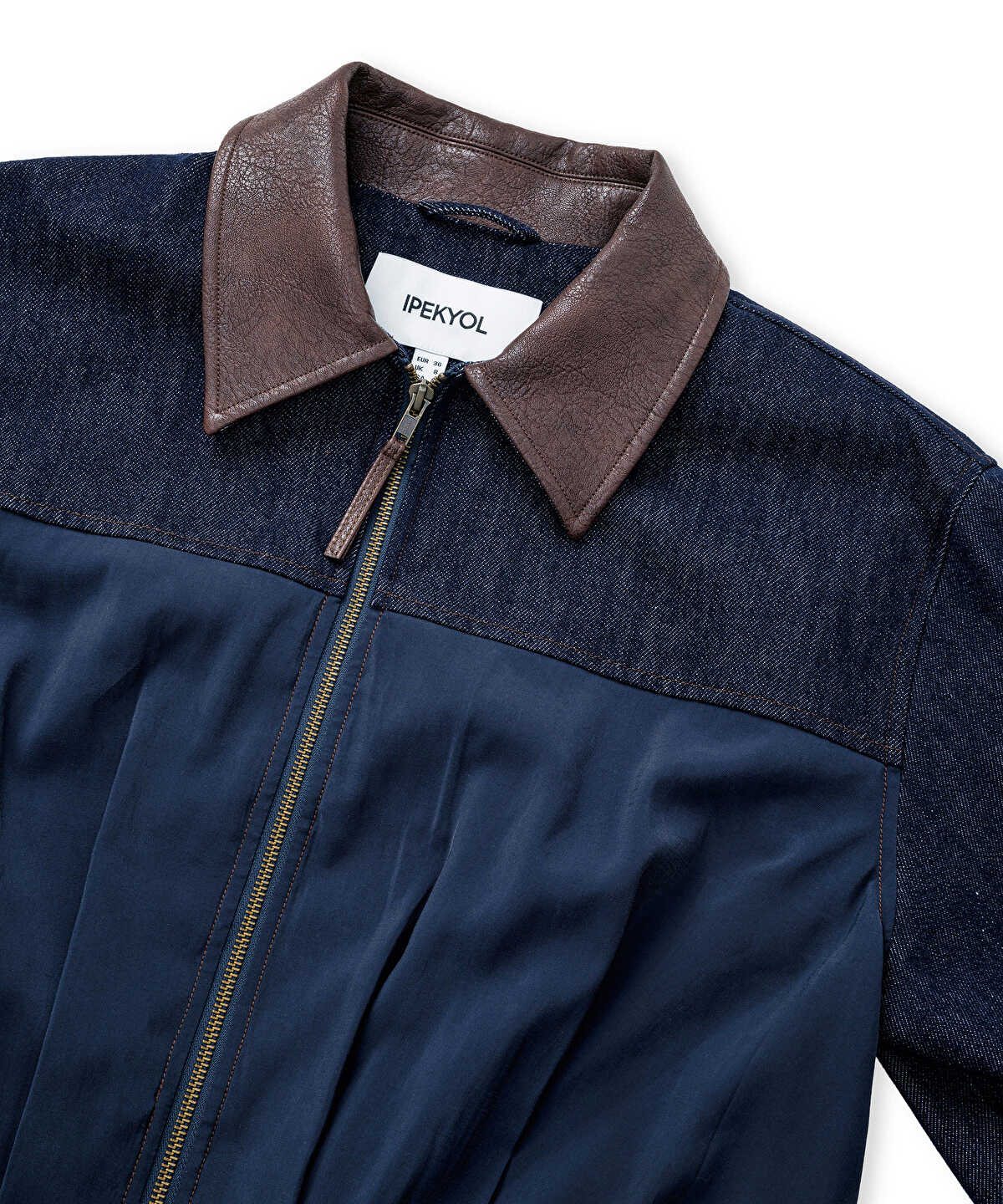 Zoomed Contrast Collar Bomber Jacket