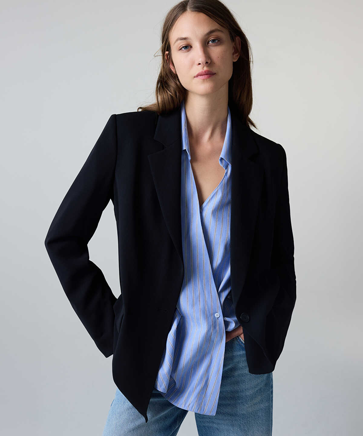 Shoulder-Pad Blazer