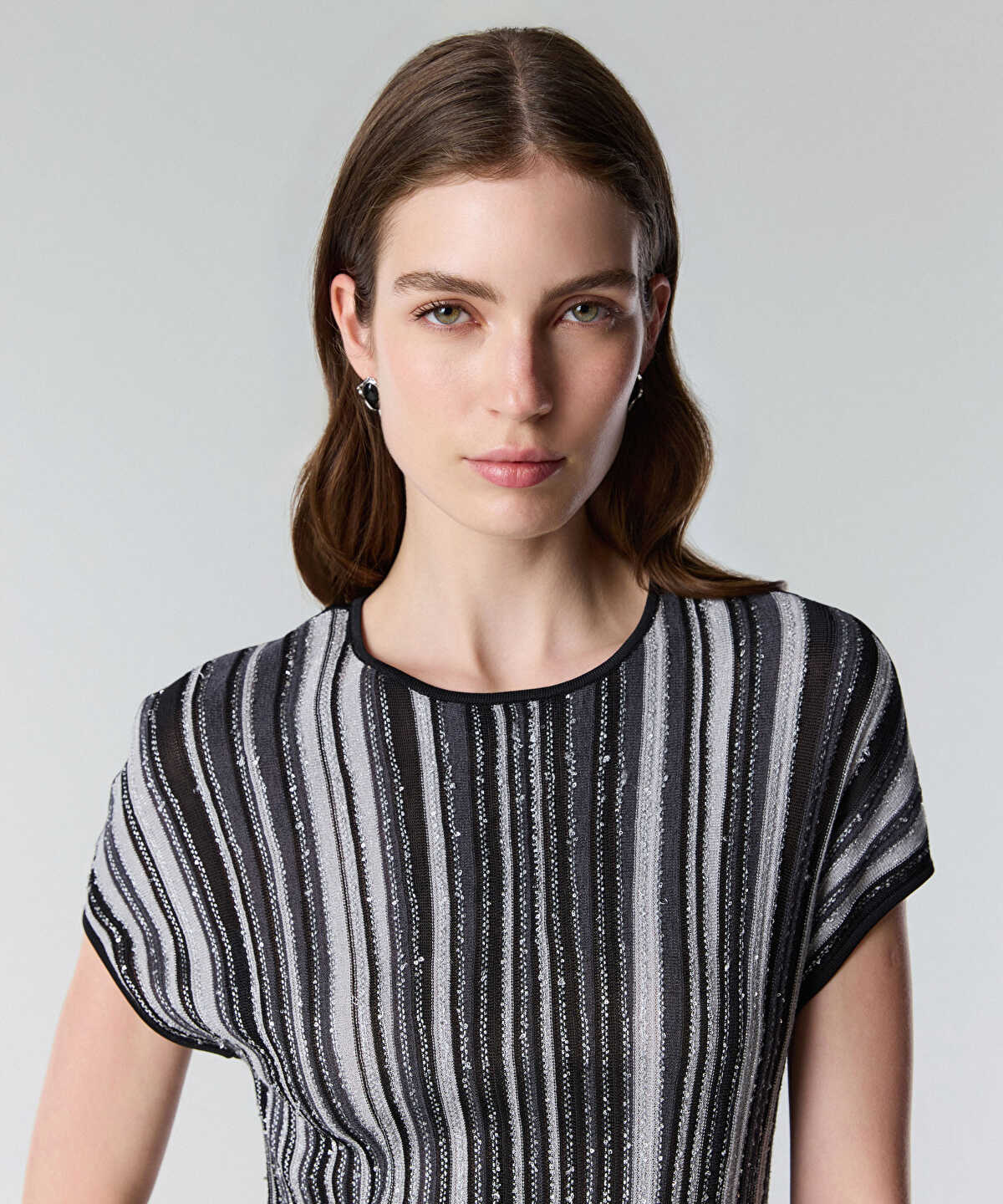 Zoomed Jacquard Knit Blouse