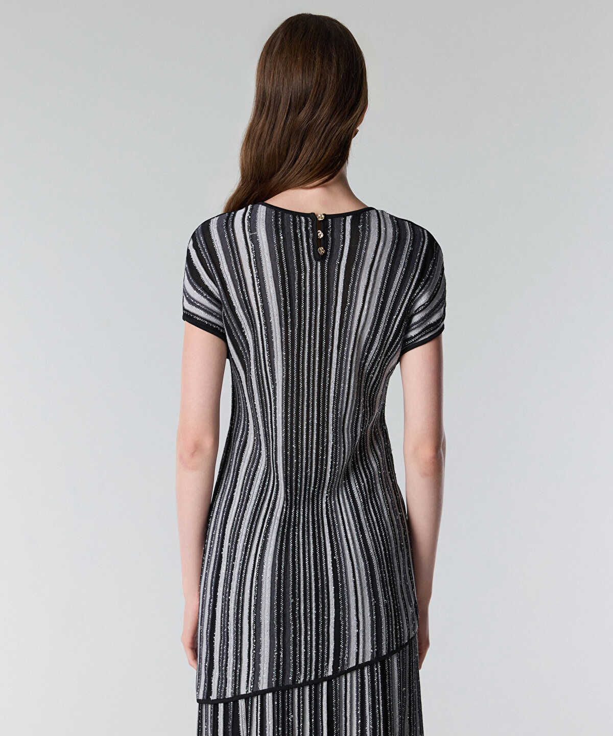 Zoomed Jacquard Knit Blouse