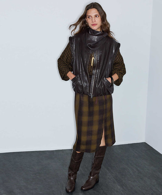 Detachable Scarf Leather-Effect Vest