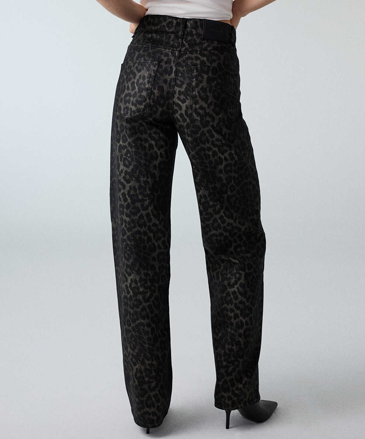 Leopard-Print Wide-Leg Jeans
