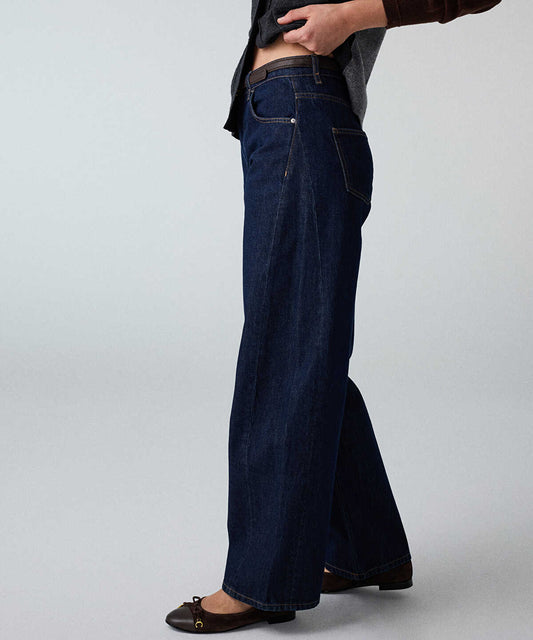 Barrel Jeans with Belt