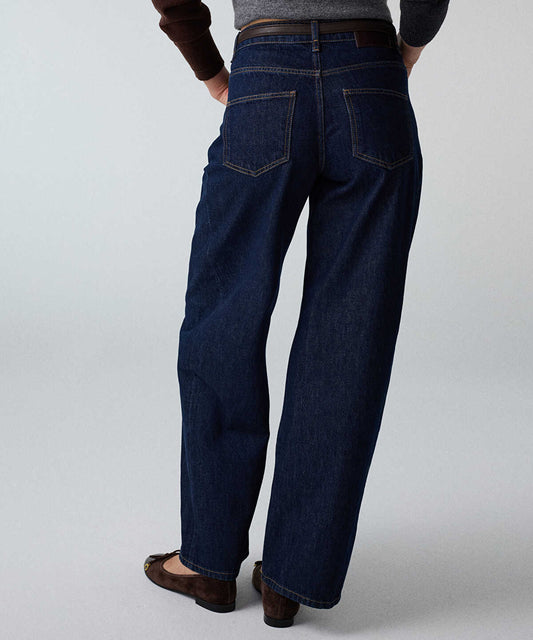 Barrel Jeans with Belt