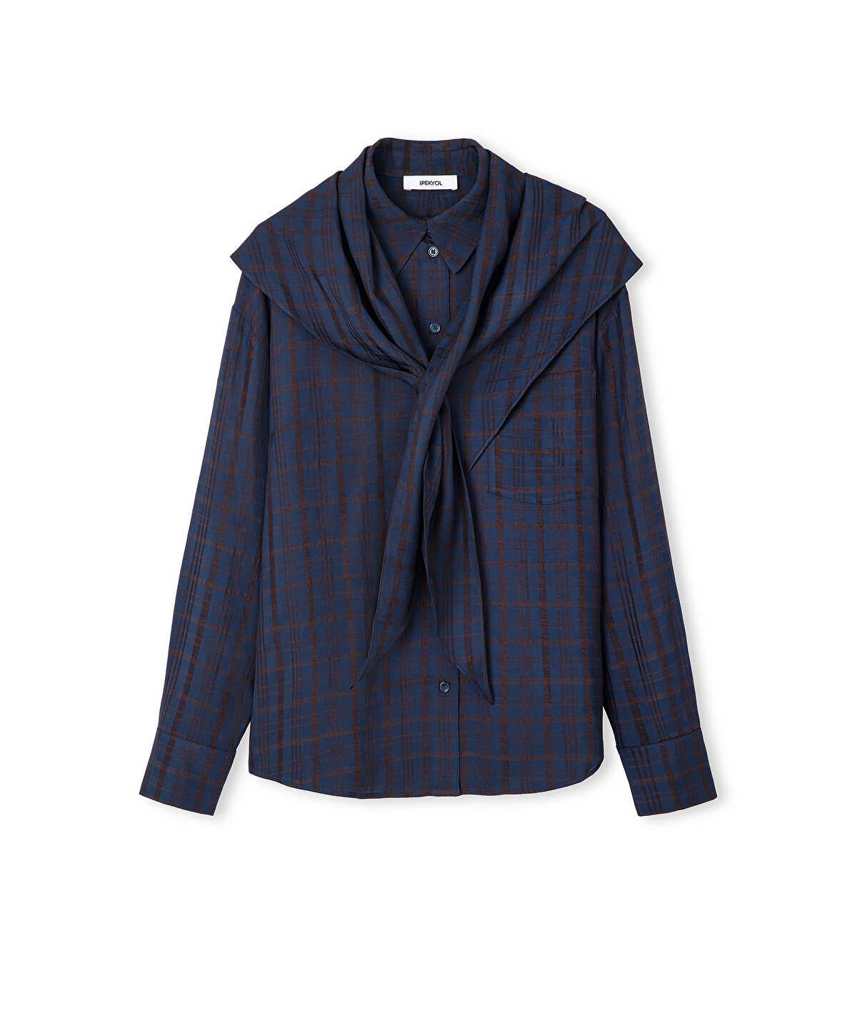 Zoomed Plaid Shirt with Detachable Scarf