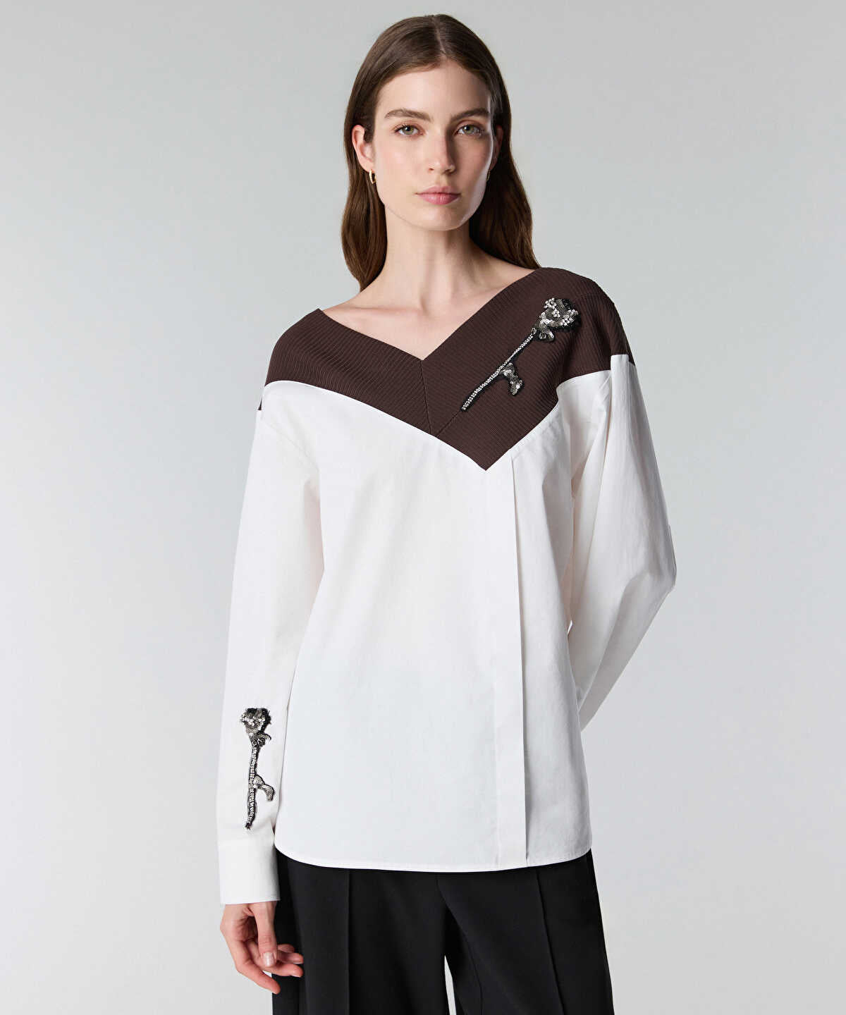 Zoomed Color-Block Embroidered Shirt