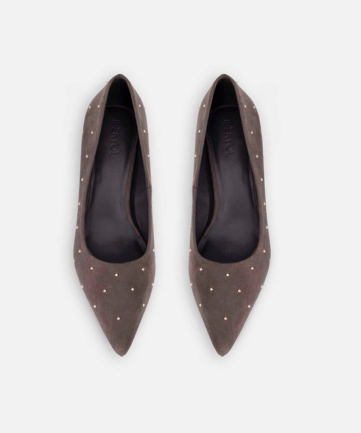 HIGH-HEELS