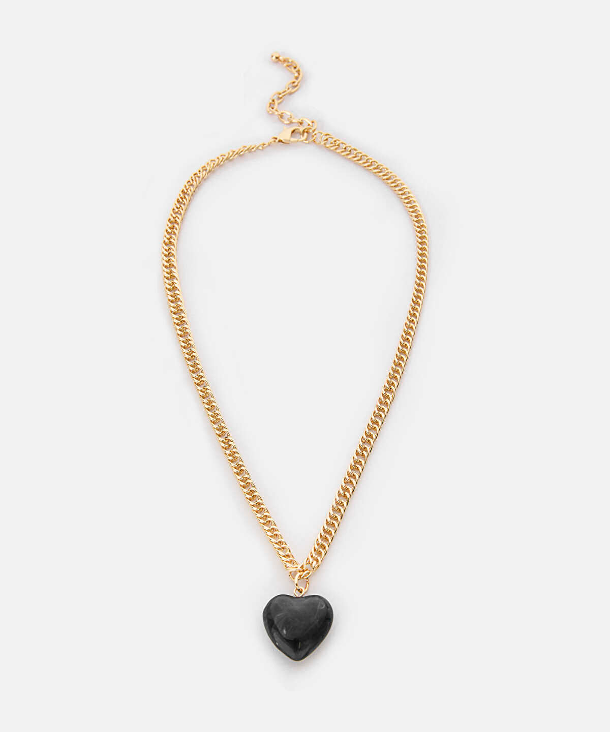 Zoomed Heart-Pendant Chain Necklace