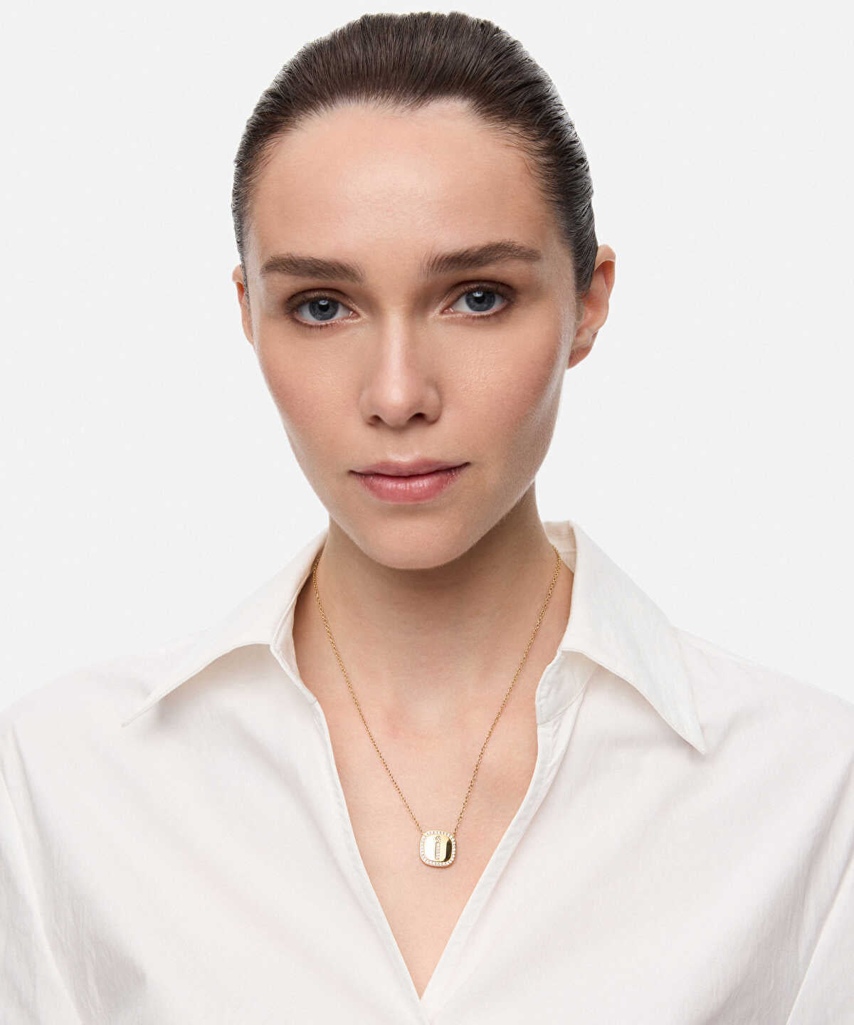 Embellished 'I' Pendant Necklace