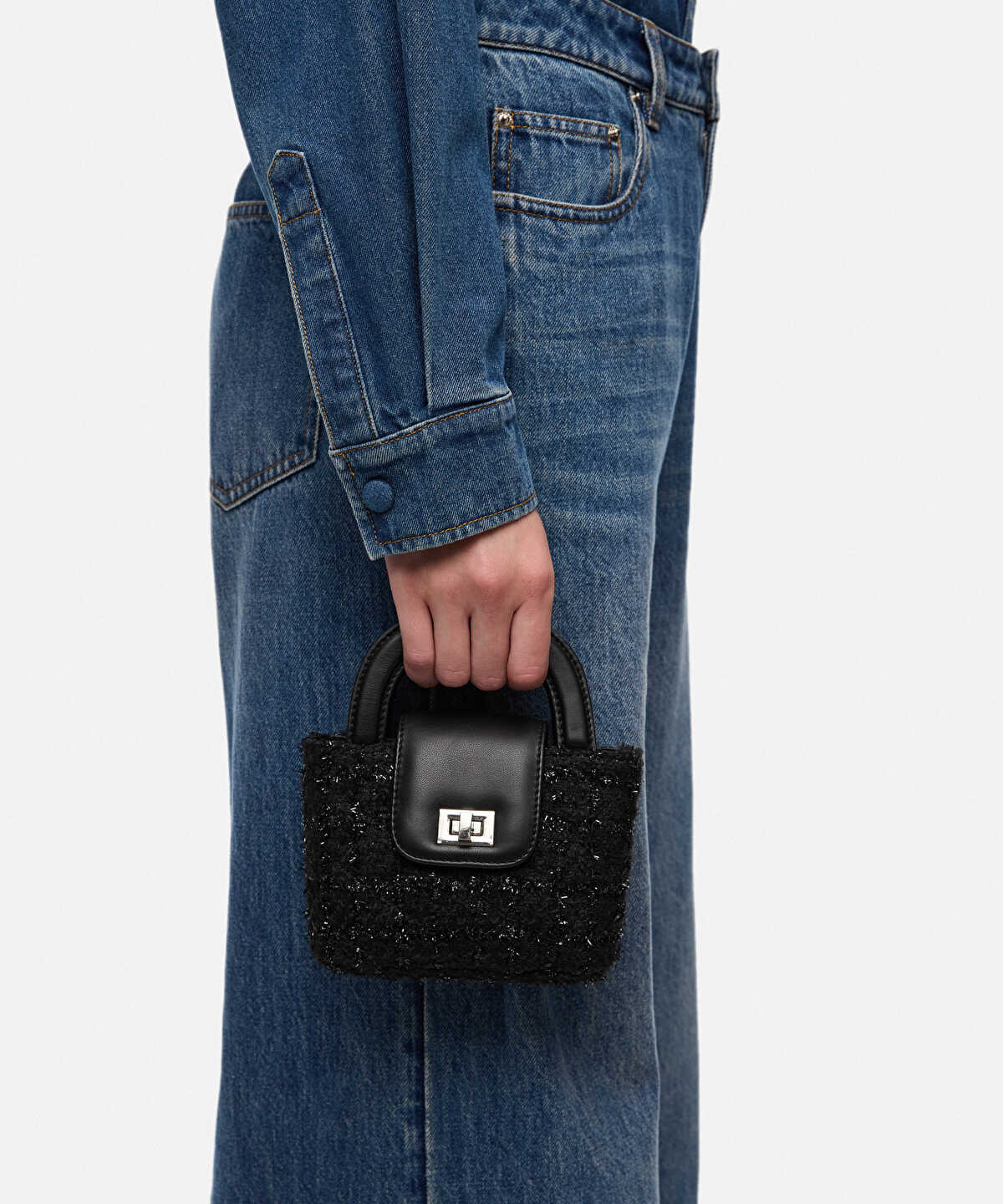 Chain-Strap Bag with Contrast Flap
