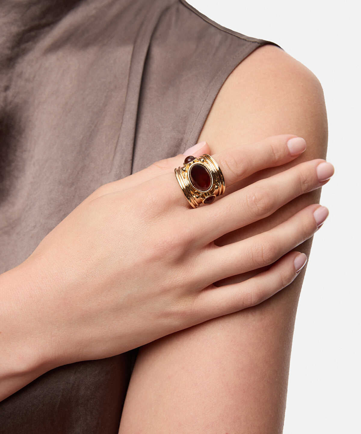Zoomed Mixed-Bead Metal Ring