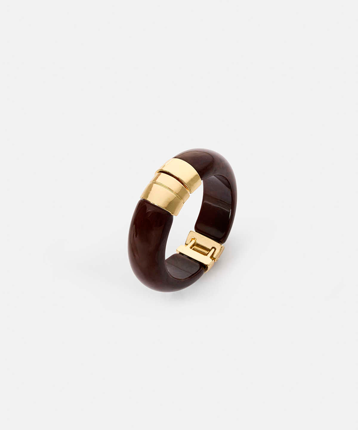 Zoomed Contrast-Detail Bracelet