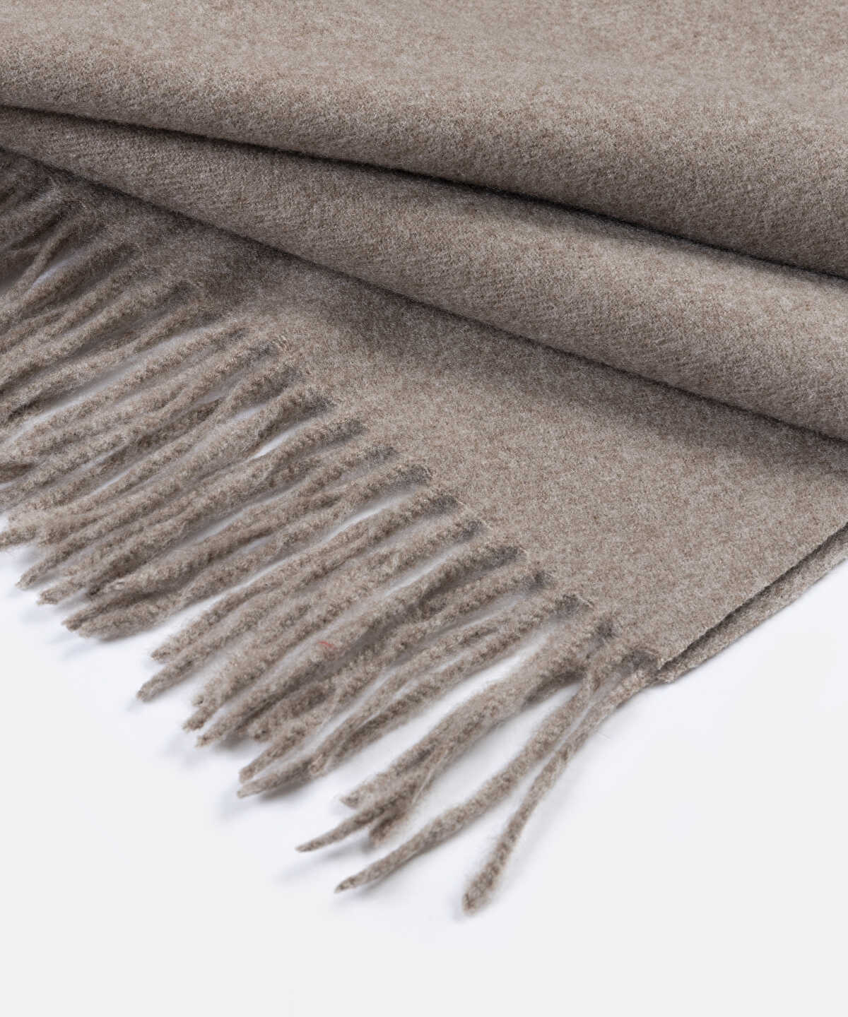 Zoomed Fringed Scarf