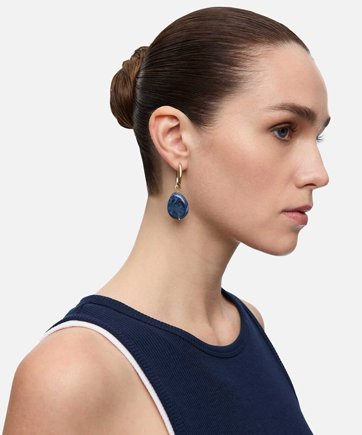 Zoomed Contrast-Resin Dangle Earrings